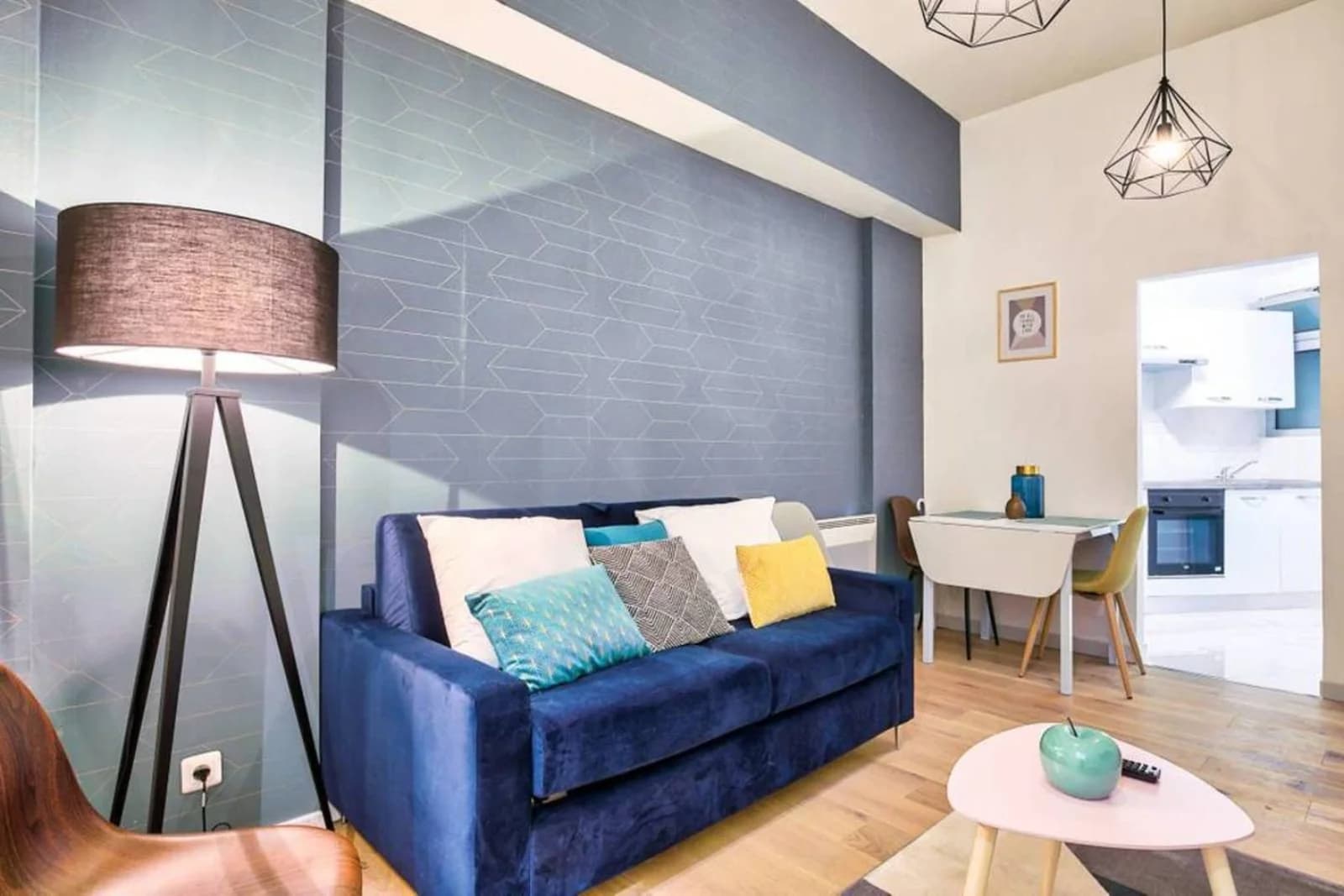 Salon dans Appartement design et élégant au pied de Montmartre - 1
