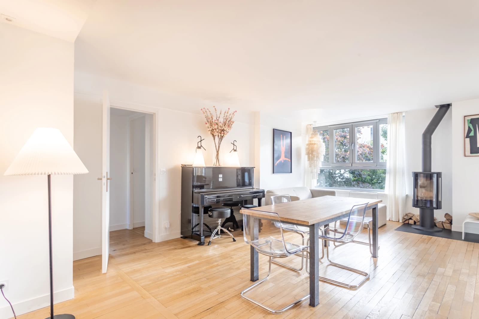 Meeting room in Scandinavian design light apartment Noisy Le Sec - 1