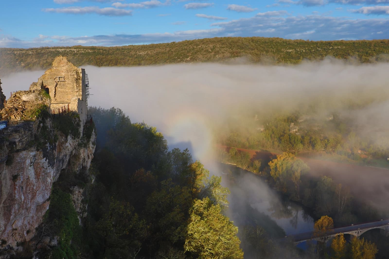 Espace Forteresse de Penne: le majestueux nid d'aigle - 2