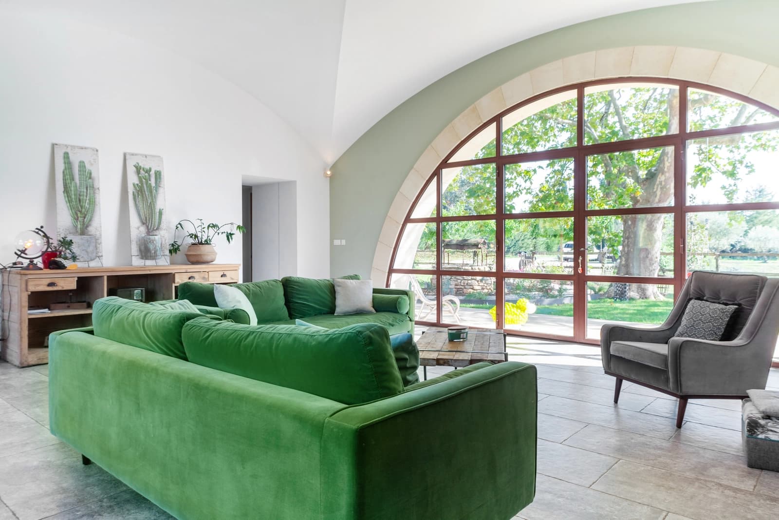 Salon dans Mas provençal: quiétude absolue au sein d'une nature pure - 1