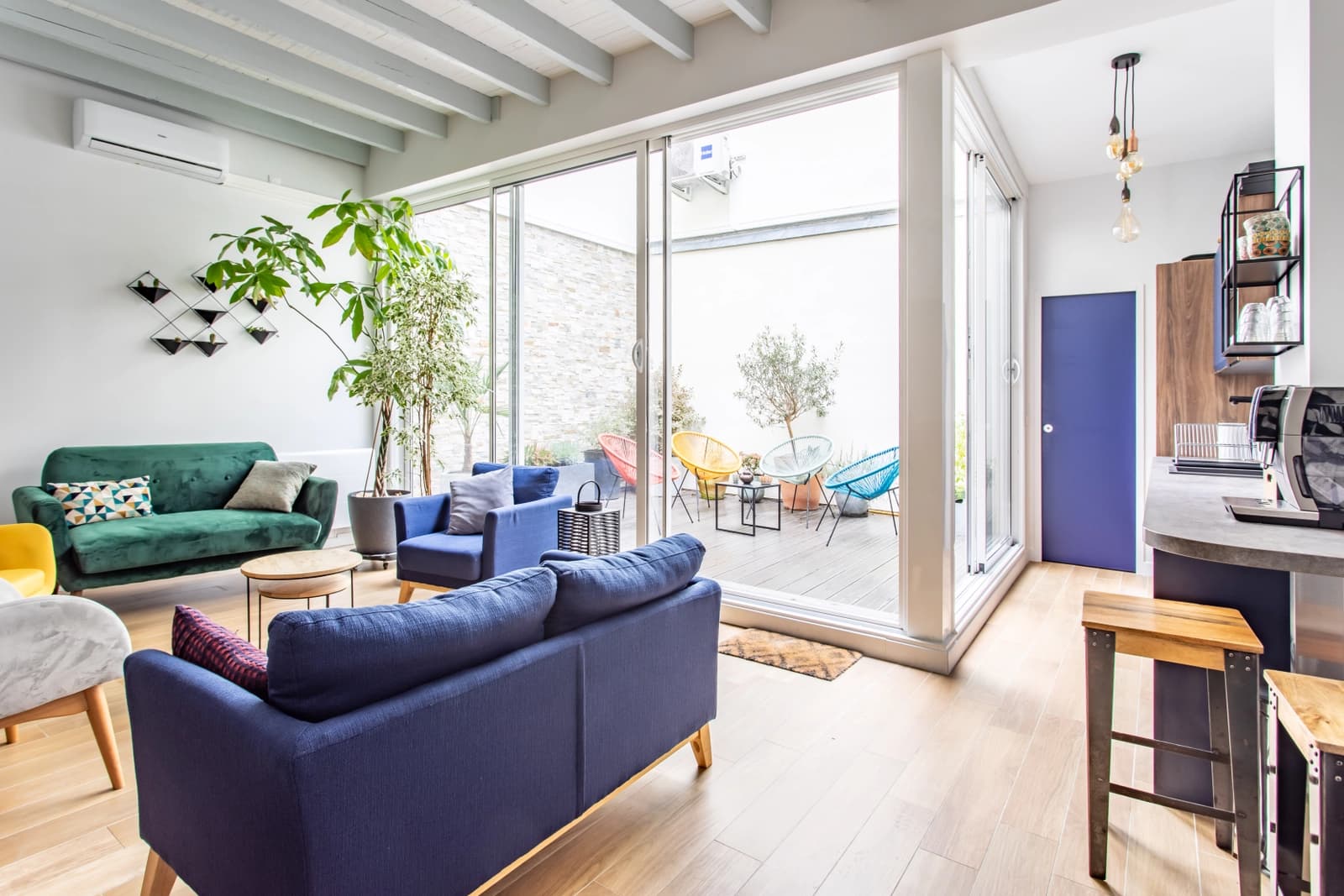 Living room in Character house near Gare de Lyon - A calm and inspiring setting for your meetings, seminars and business events - 1