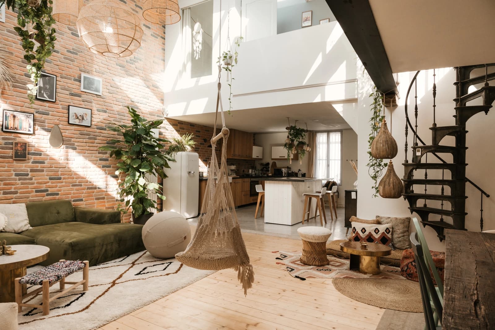 Space Atypical New York-style loft - 3