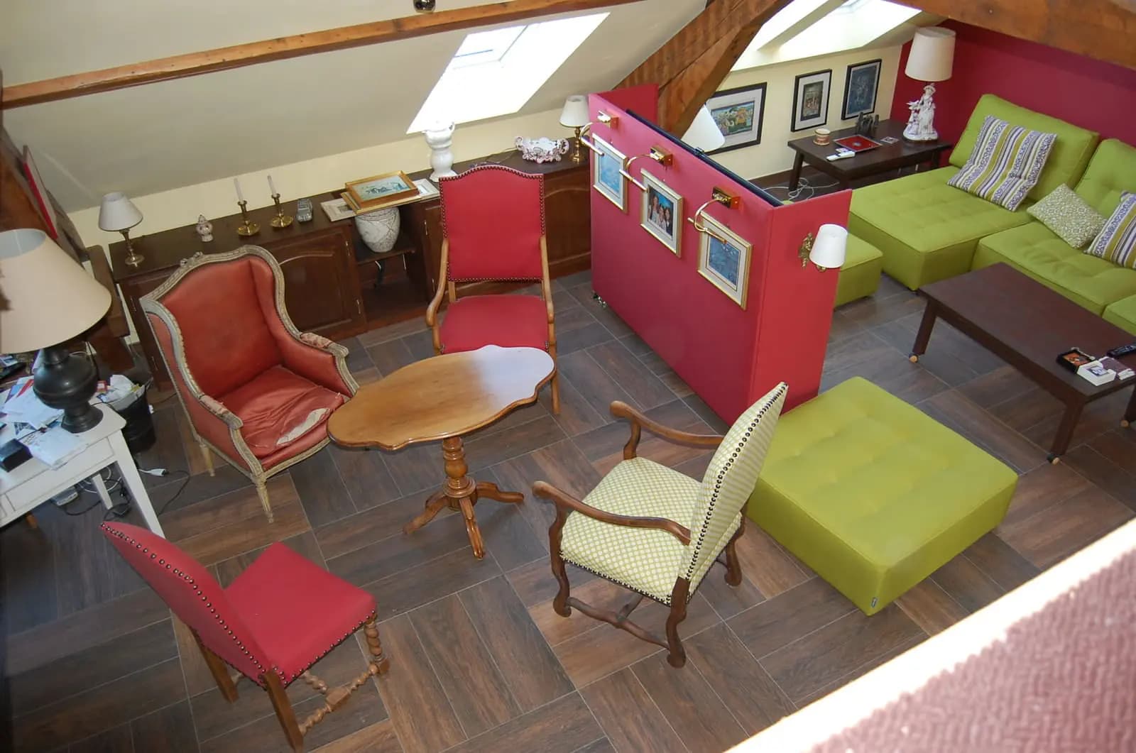 Salon dans Un loft agréable et lumineux vous attend à Belfort - 1