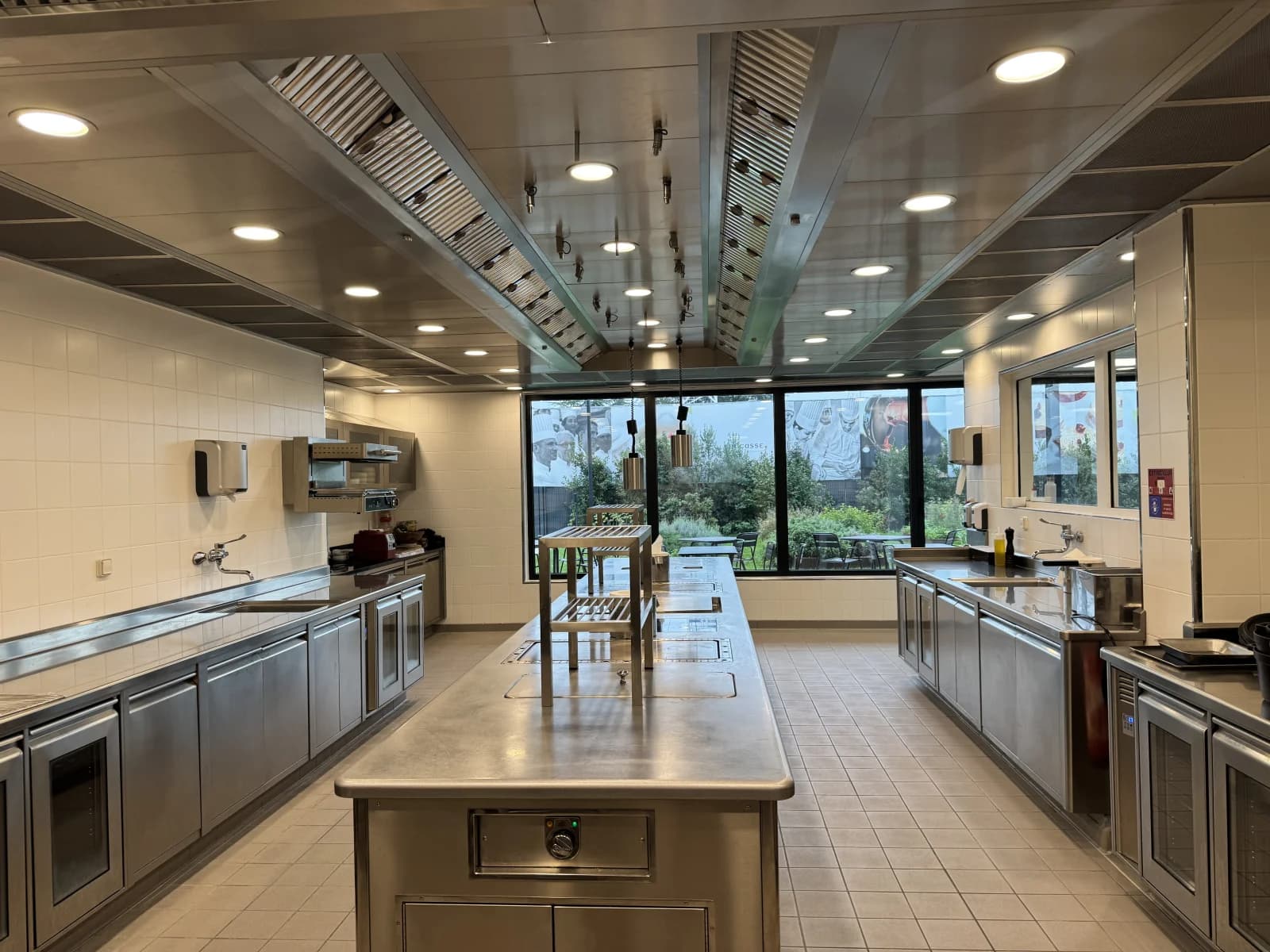 Space Professional kitchens - 0