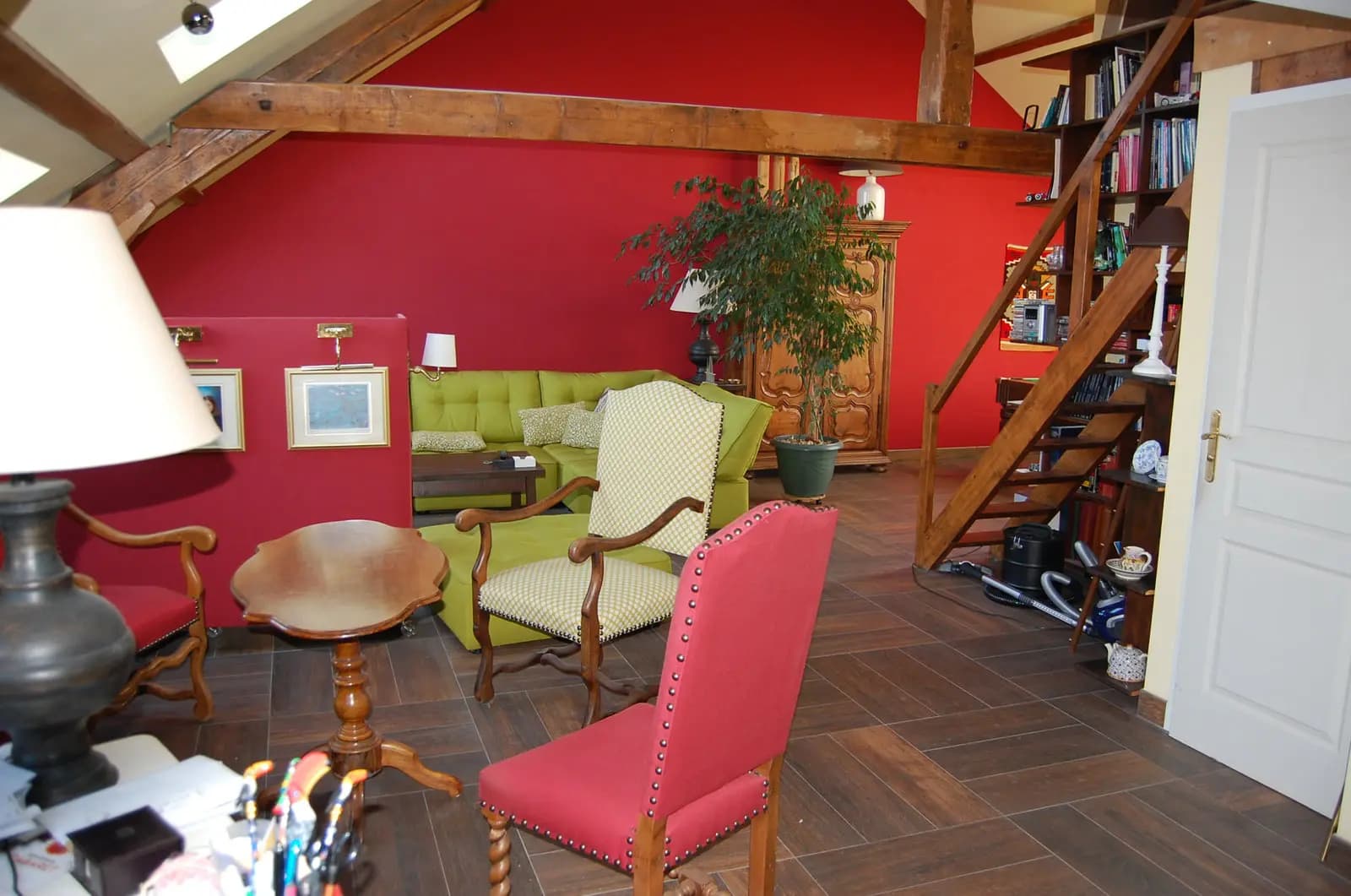 Salle de réunion dans Un loft agréable et lumineux vous attend à Belfort - 0