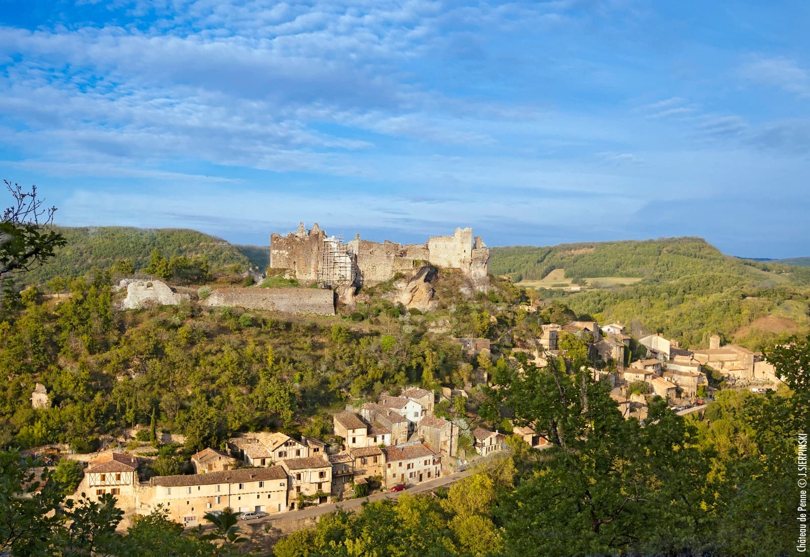 Salle de réunion dans Forteresse de Penne: le majestueux nid d'aigle - 0