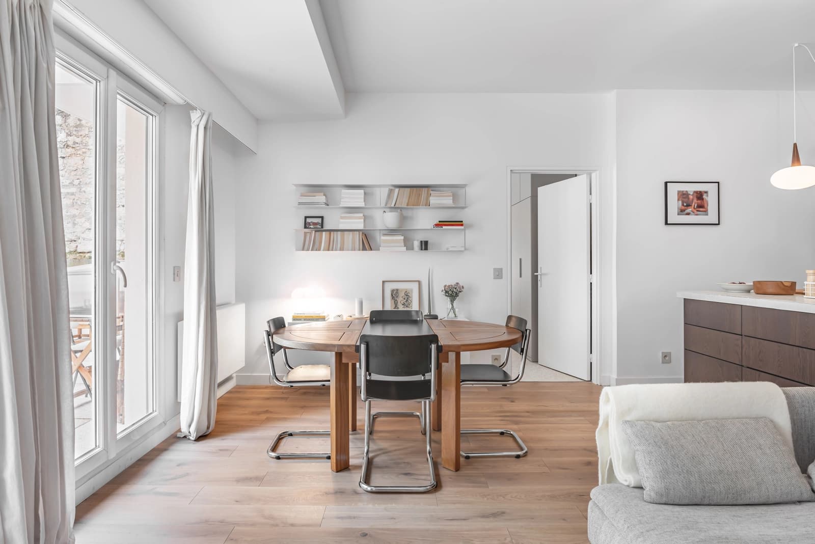 Espace Appartement avec jardin fleuri - 2
