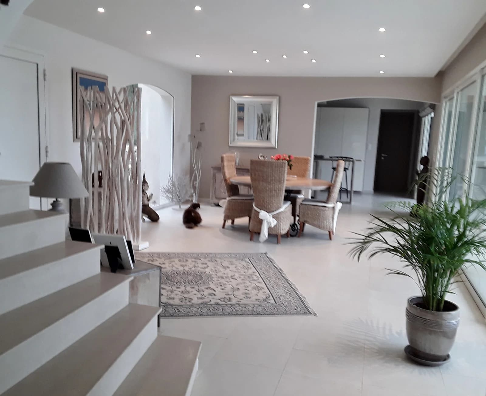Living room in Pretty new villa with beautiful garden and swimming pool - 1