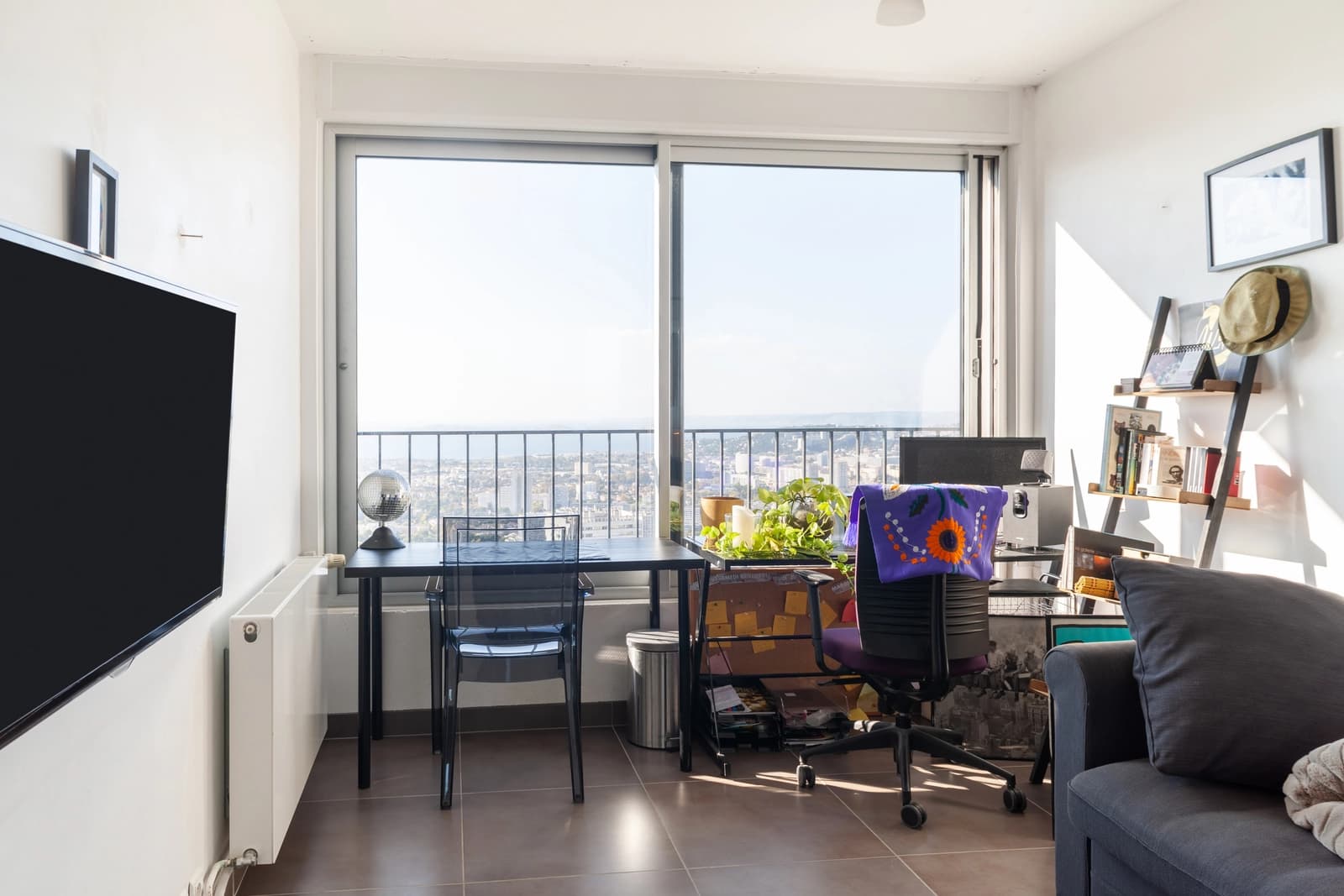 Living room in View: Sea, Marseille, Callanques - 1