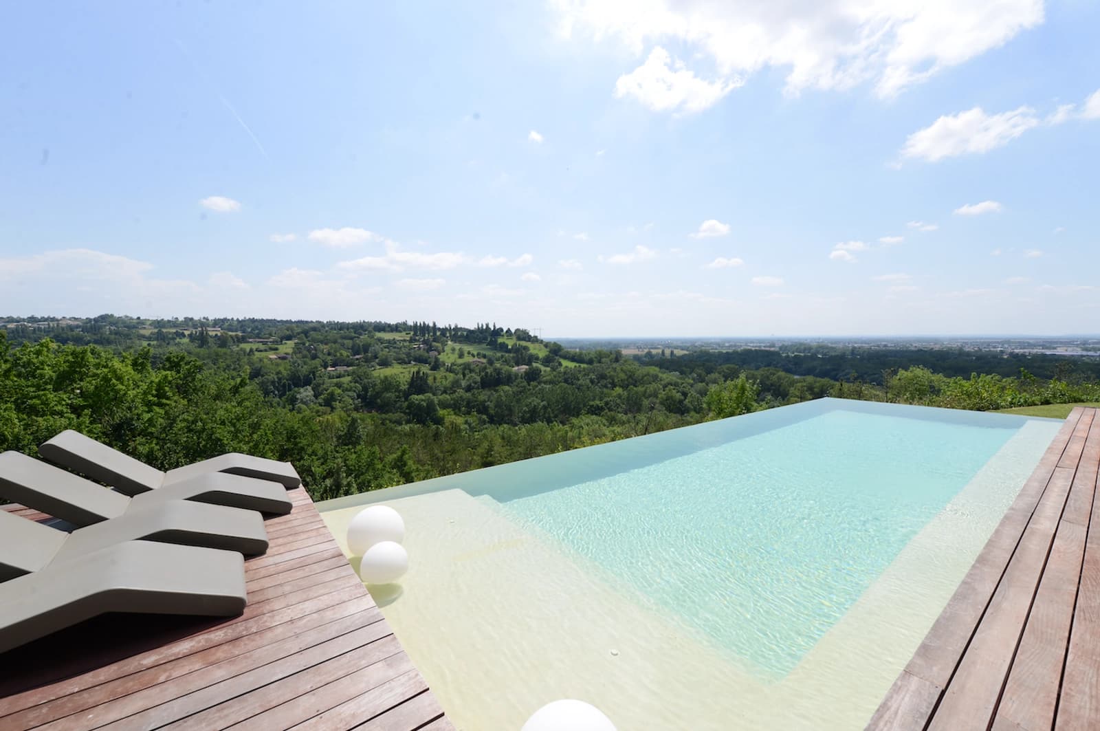 Villa with extraordinary view