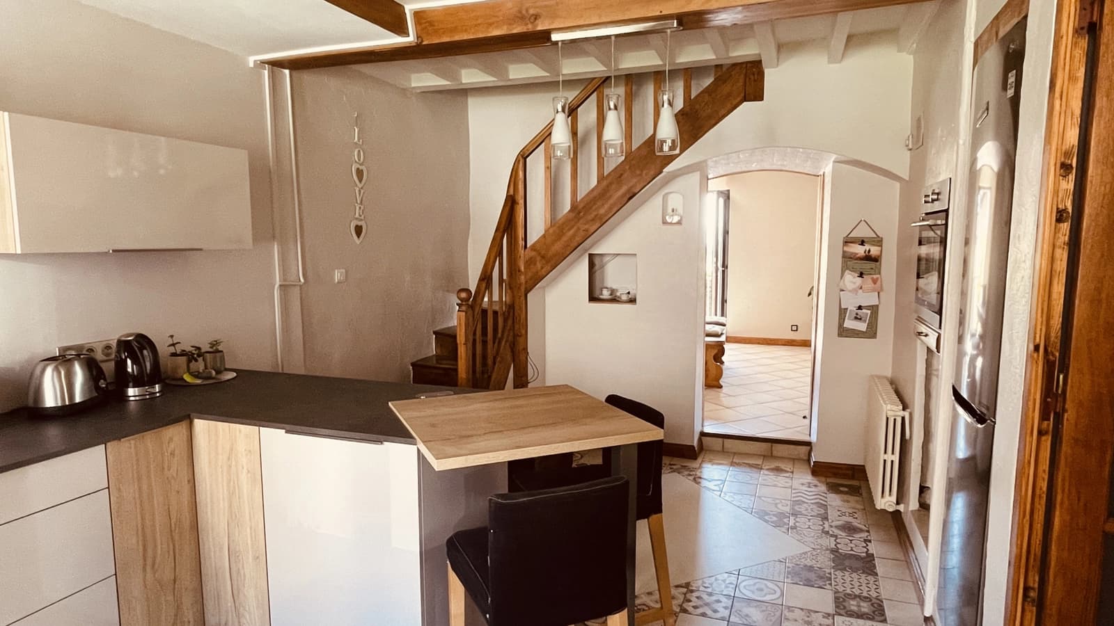 Kitchen in Charming stone house in a small village - 1