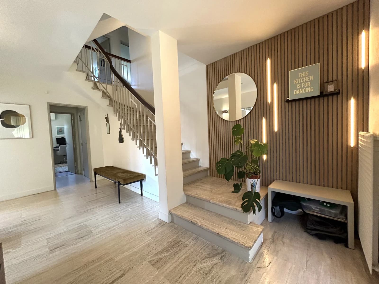 Space Large bright house with large outdoor space near Paris - 3