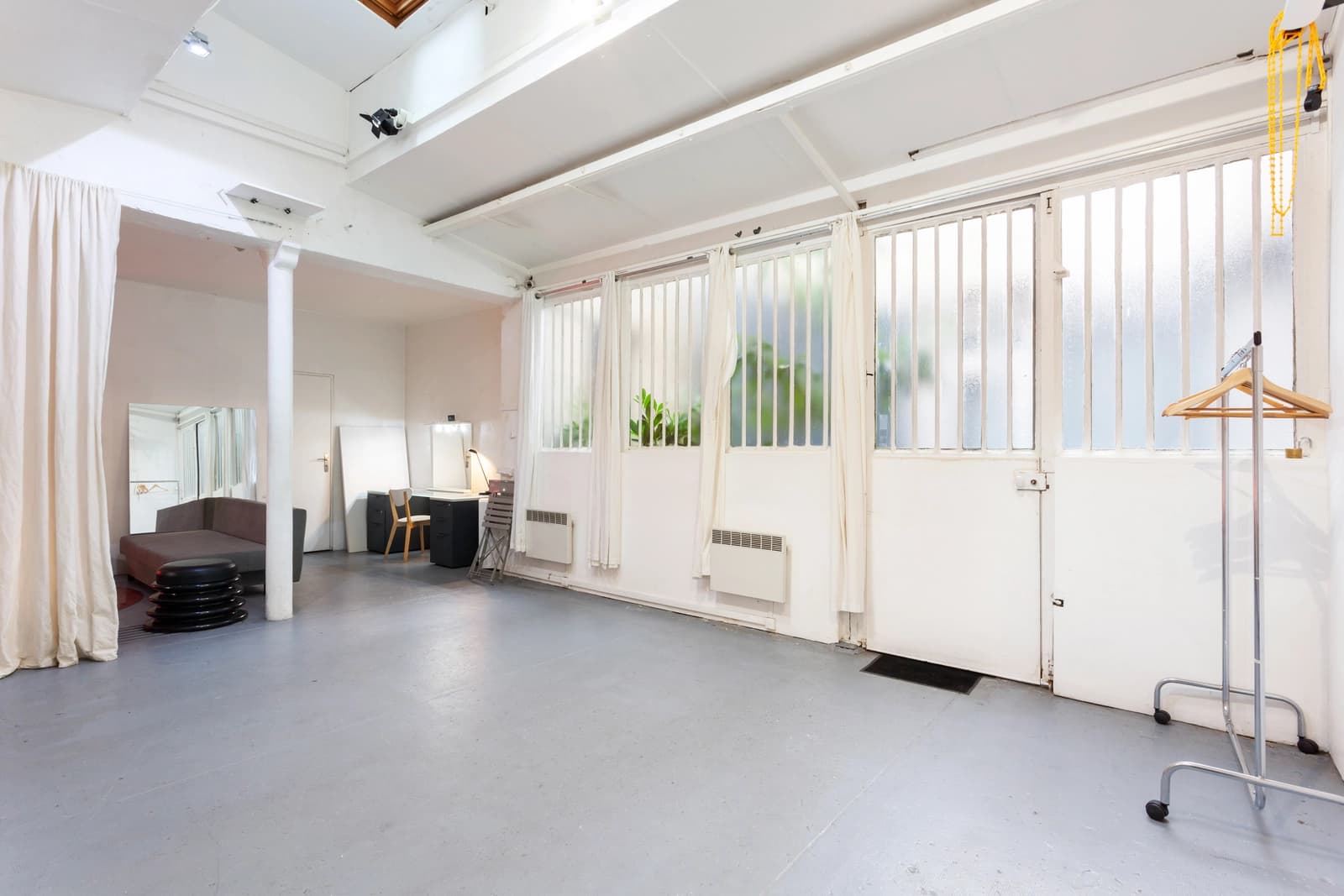 Espace Studio photos lumineux et accessible à Bastille - 1