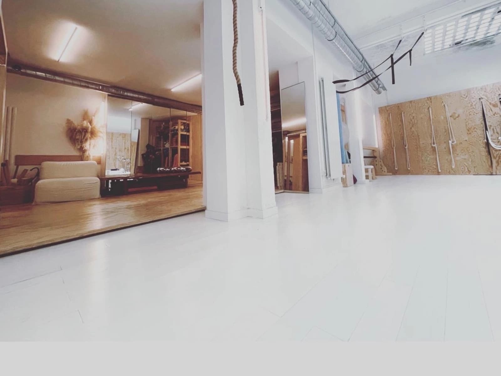 Espace Galerie Yoga: un espace de bien-être et de sérénité - 4