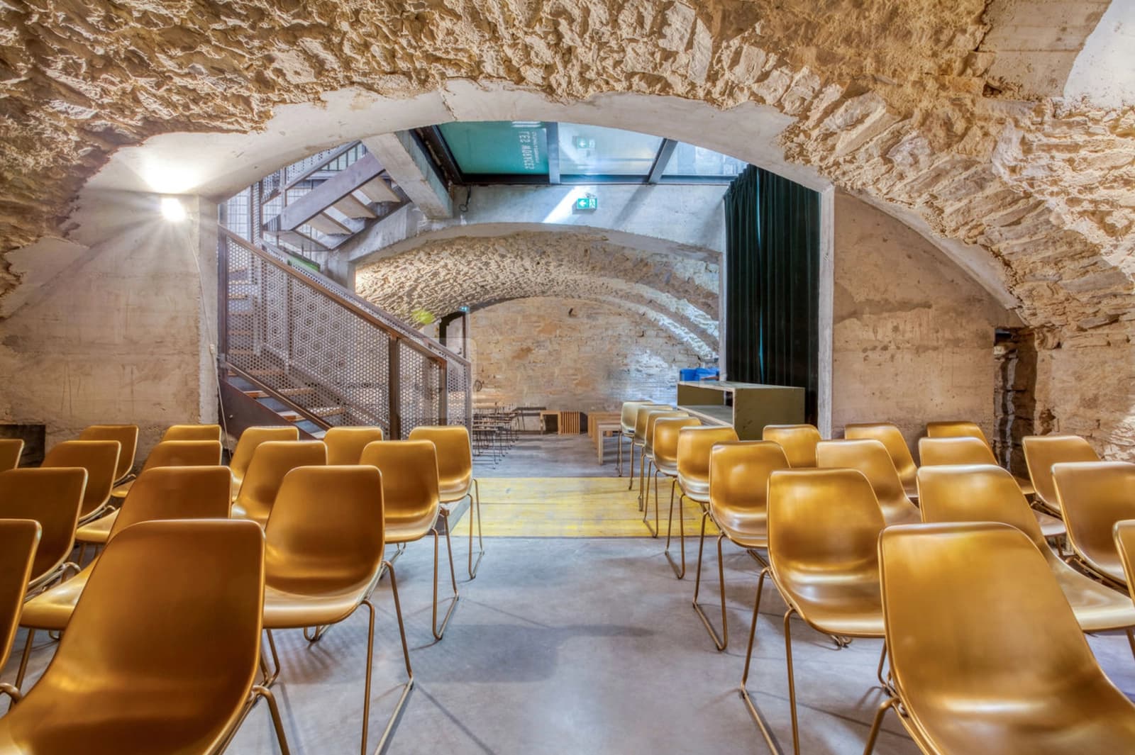Loft triplex d'architecte, atypique au centre de Lyon