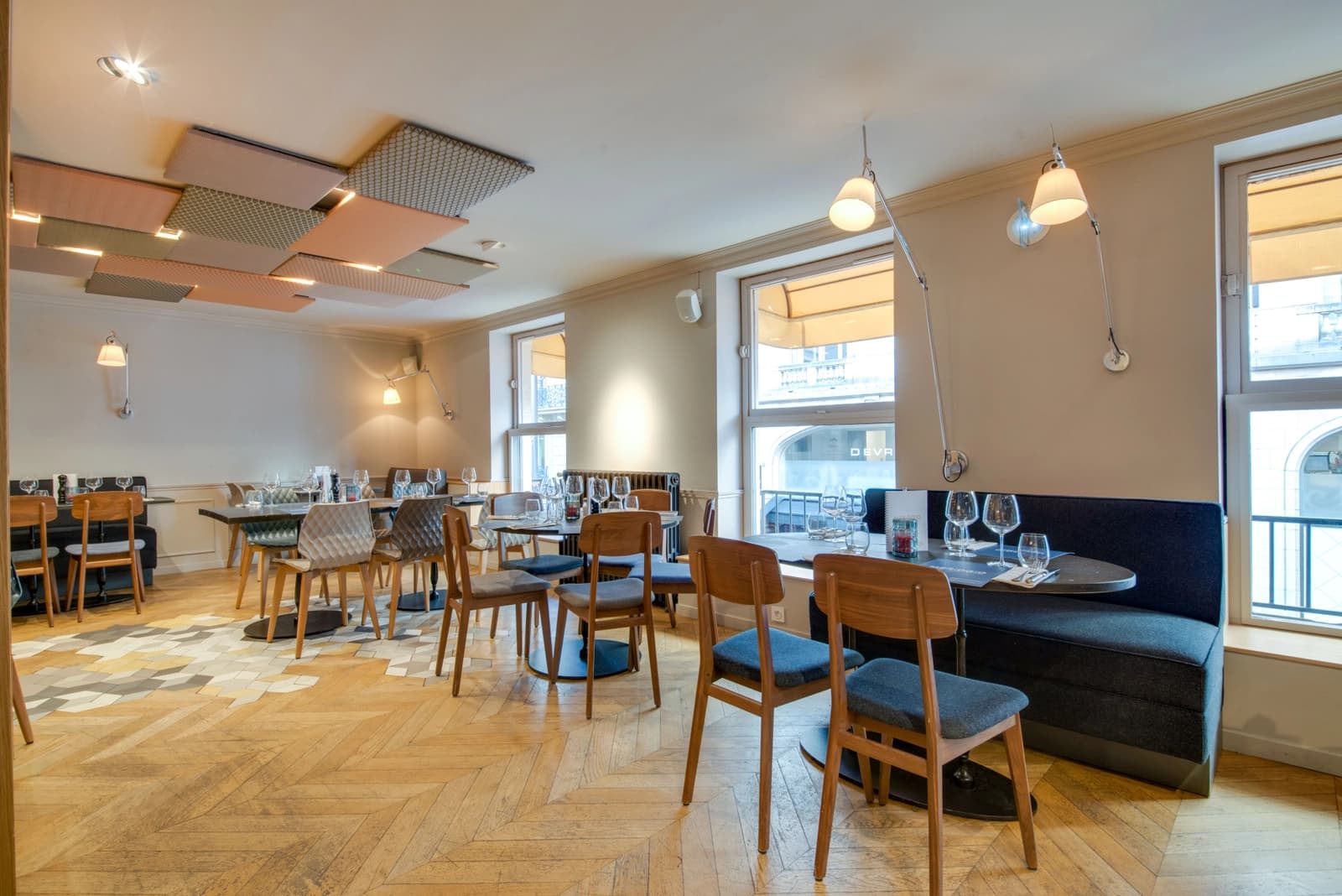 Salle de réunion dans L'Italie s'invite au coeur de Paris, charme et saveurs - 1