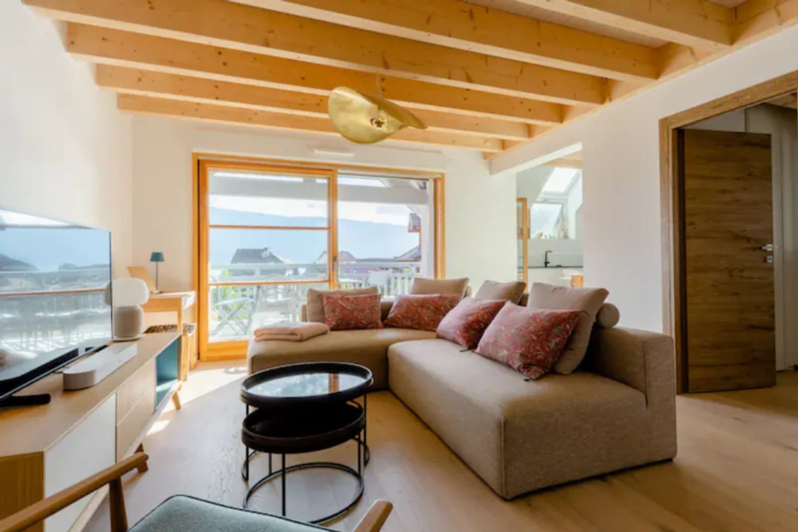 Talloires: duplex avec panorama lac et montagnes