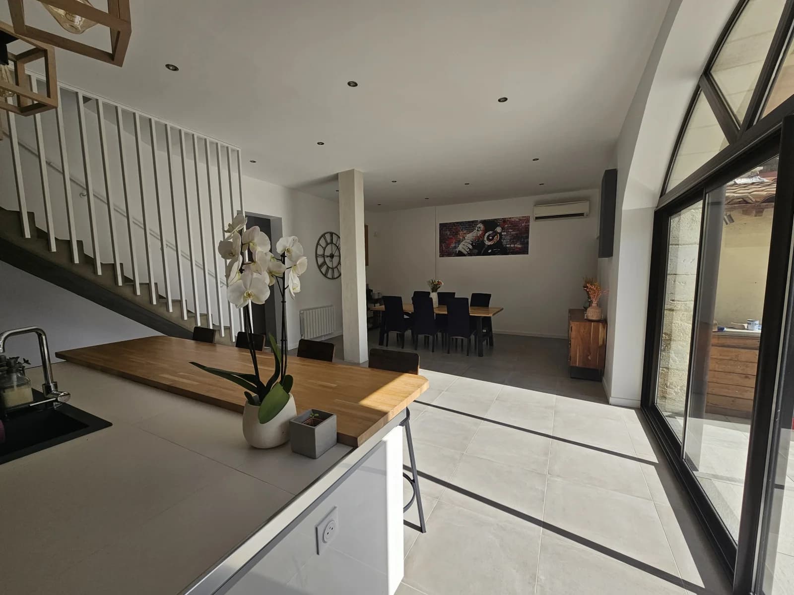 Maison de caractère au cœur du Gard – 130 m² lumineux et design pour séminaires, workshops et réunions inspirantes