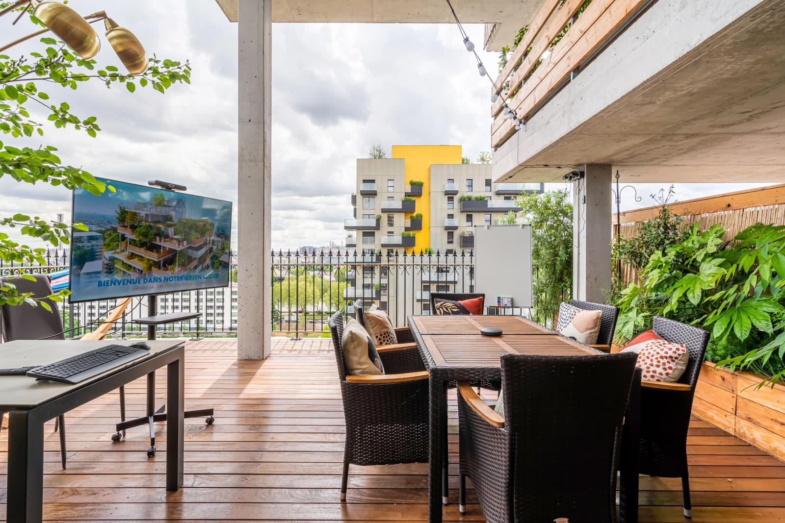 Espace Terrasse avec vue Montmartre - 3