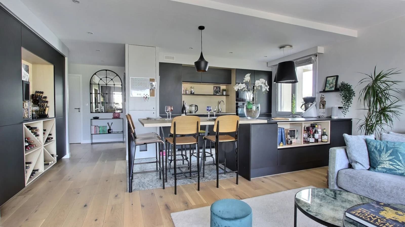 Espace Appartement dans le centre de Nantes à 10min à Pieds de la Gare. - 1