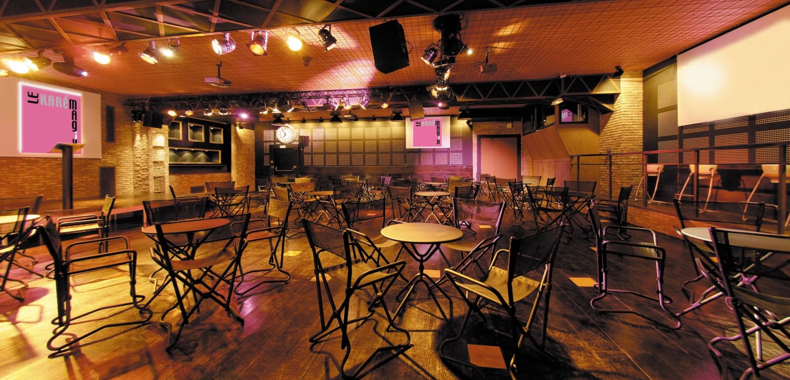 Meeting room in Atypical space 2 steps from Paris - 1