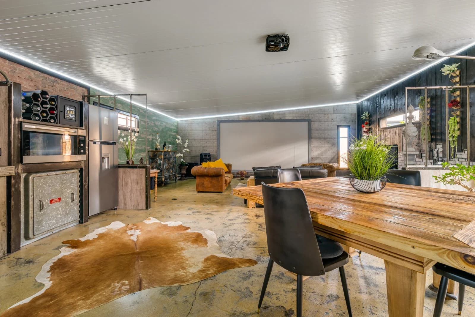 Kitchen in Daily rental of 600m² loft - 1
