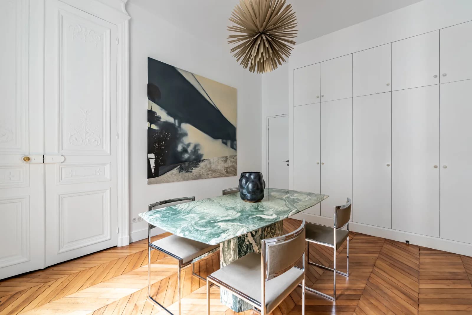 Space Haussmann apartment with glass roof - 1