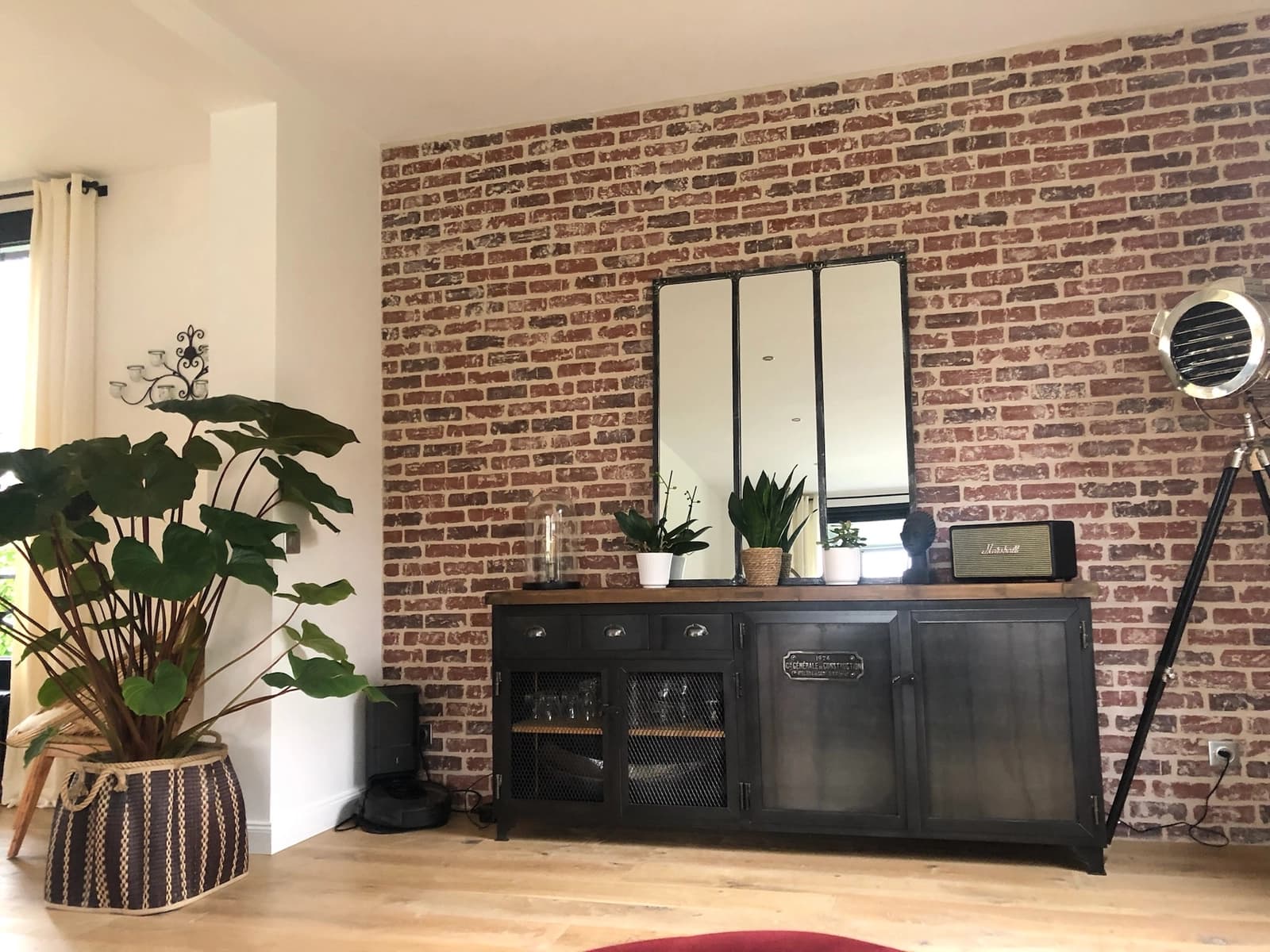 Salle de bain dans Ouest parisien: villa de charme avec piscine privée - 1