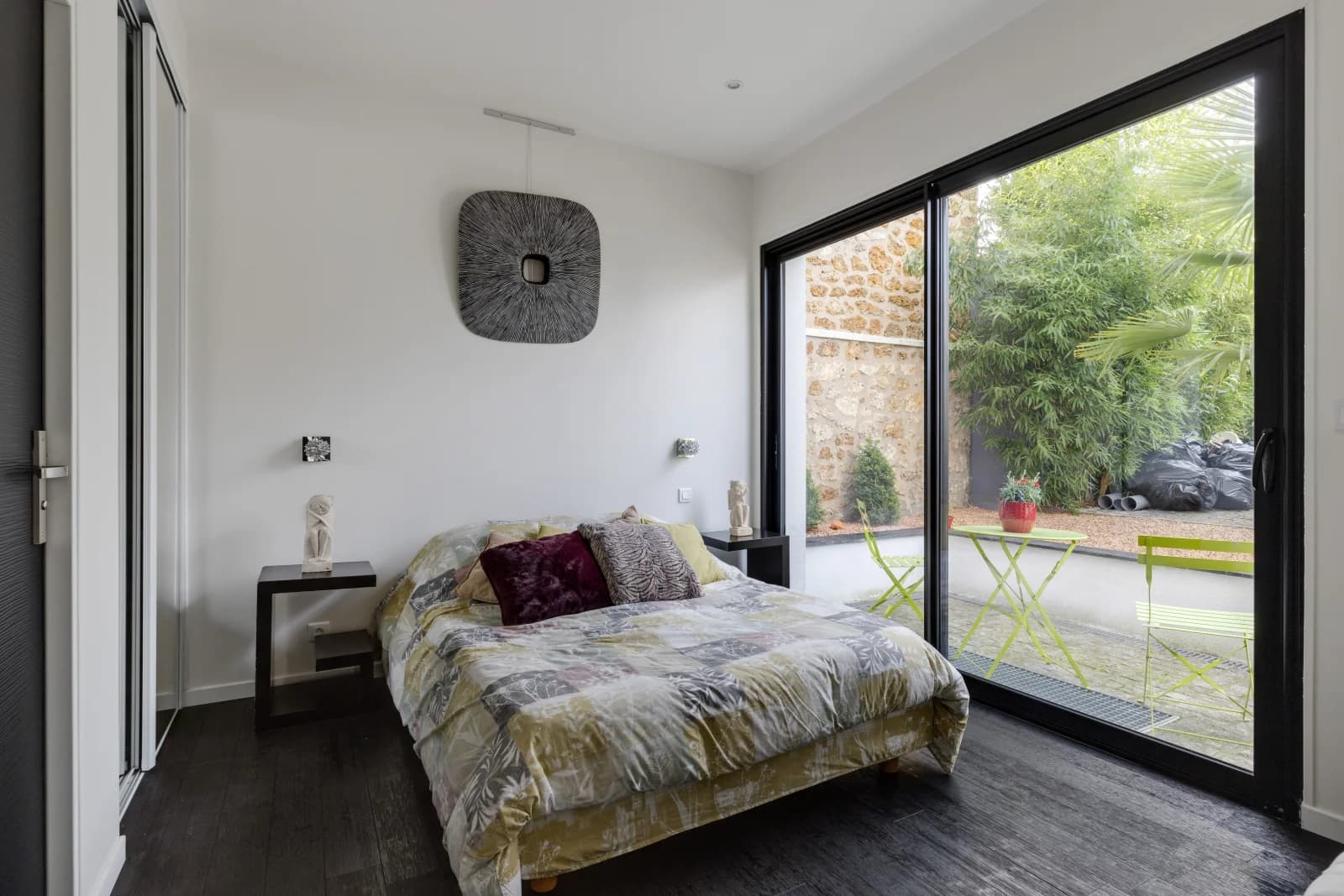 Chambre dans Maison d'architecte moderne, un design absolument unique - 1