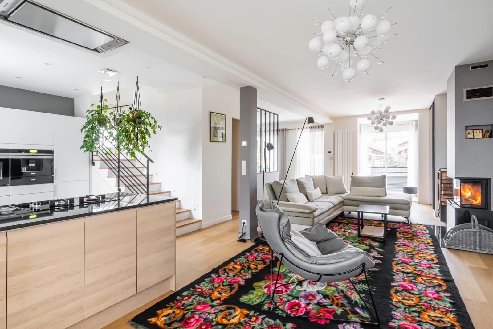 Espace Maison contemporaine et son jardin verdoyant - 0