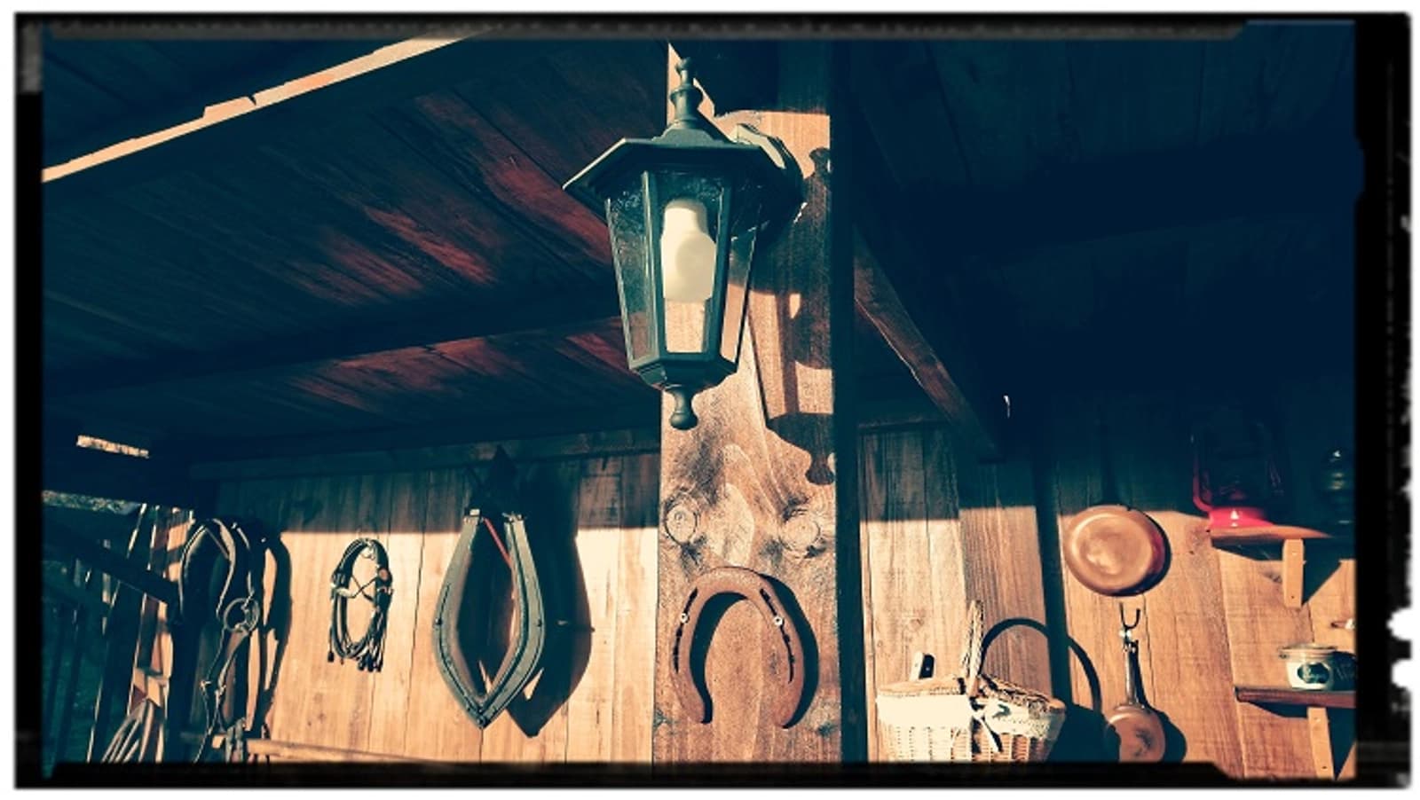 Cuisine dans Ambiance Far West dans ce ranch western authentique - 1