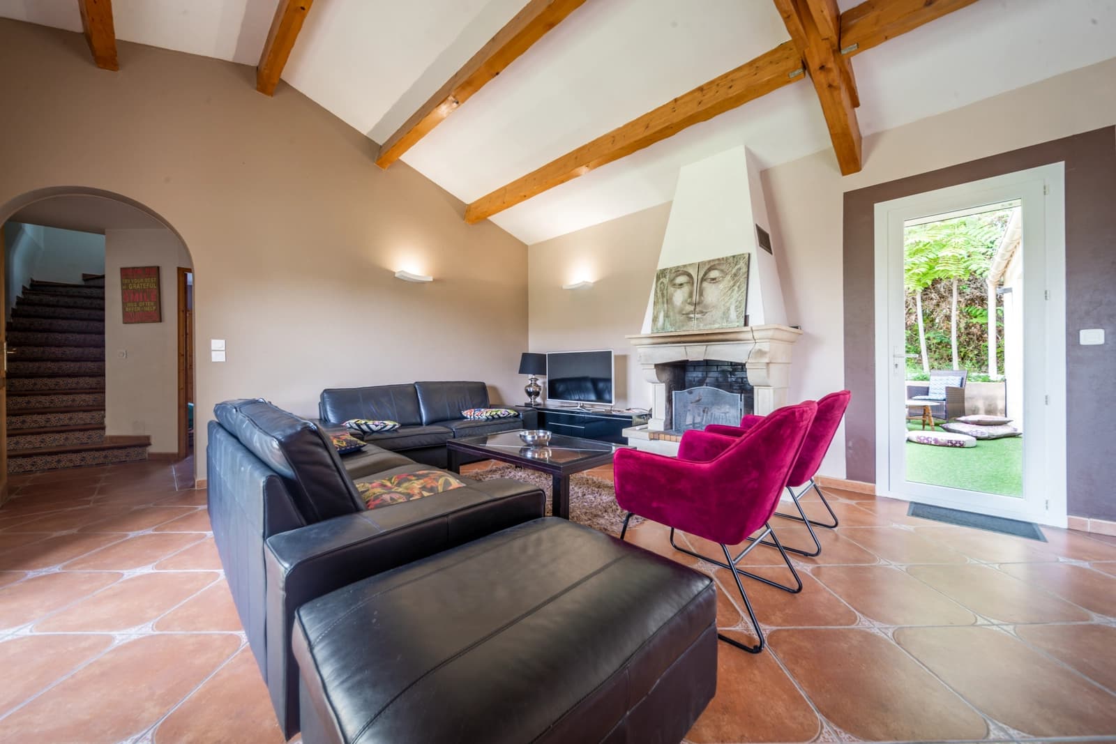 Salon dans Villa avec piscine à seulement 5 minutes de la plage - 1