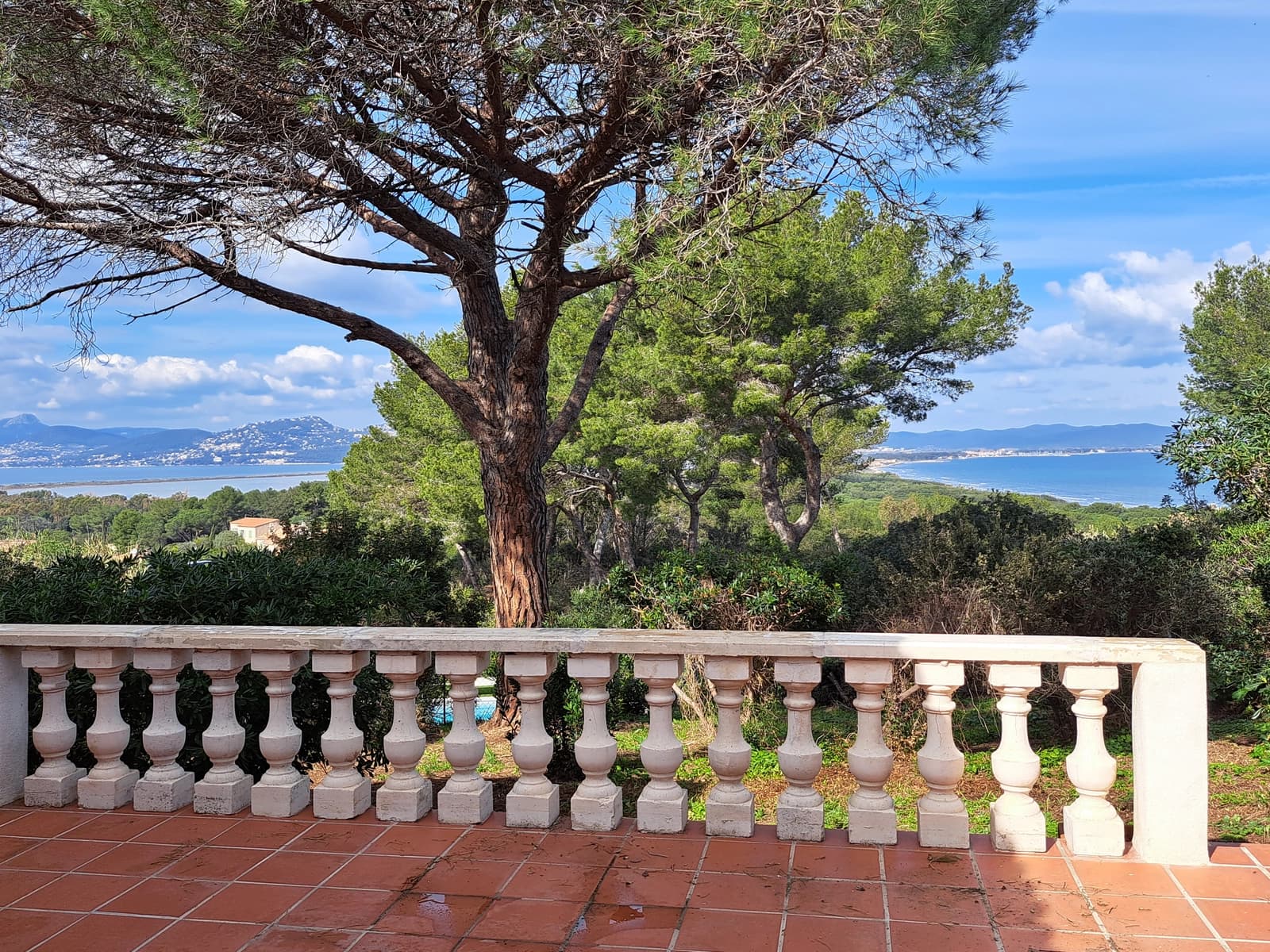 Salle de réunion dans Presqu'île de Giens: superbe vue mer imprenable - 1