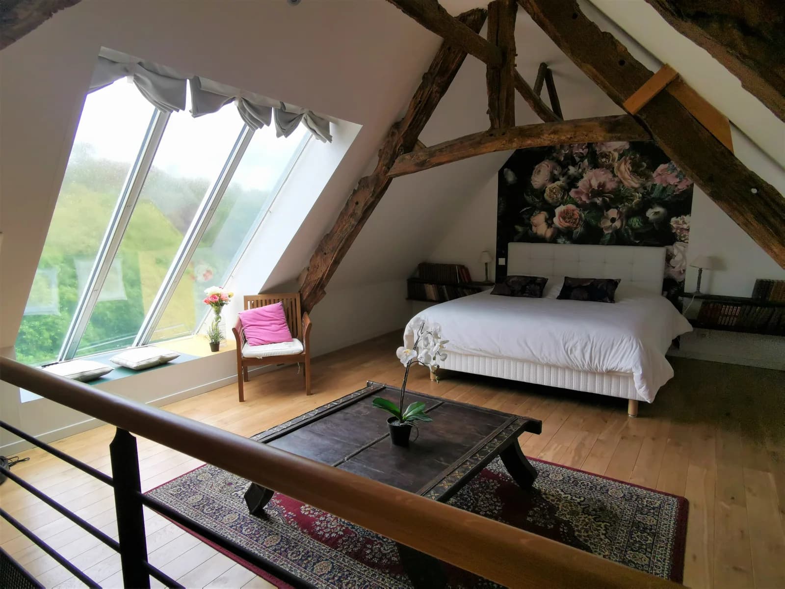 Bedroom in Estate with natural park and Jacuzzi Spa - 1