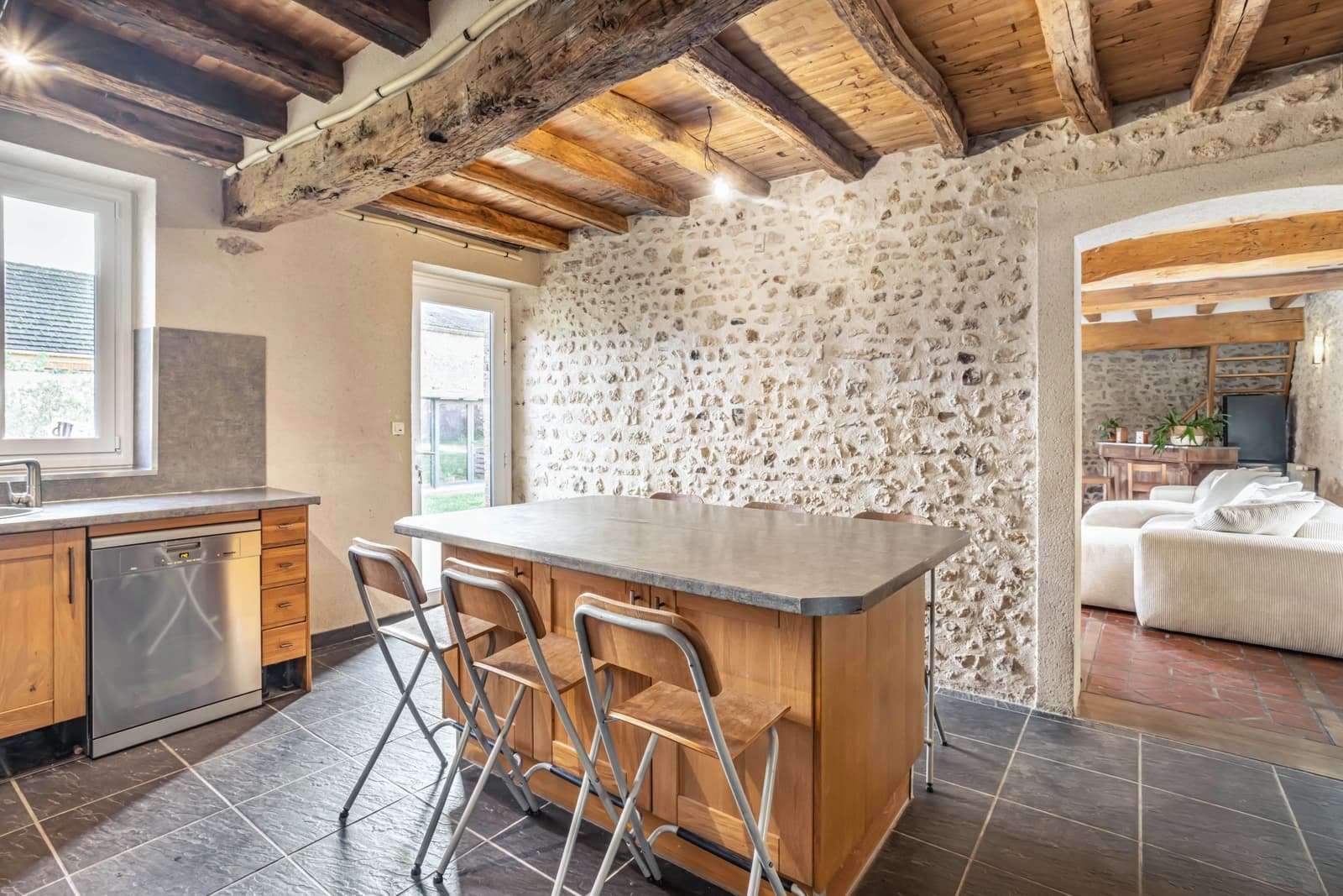 Space Spacious, modern country house - 3