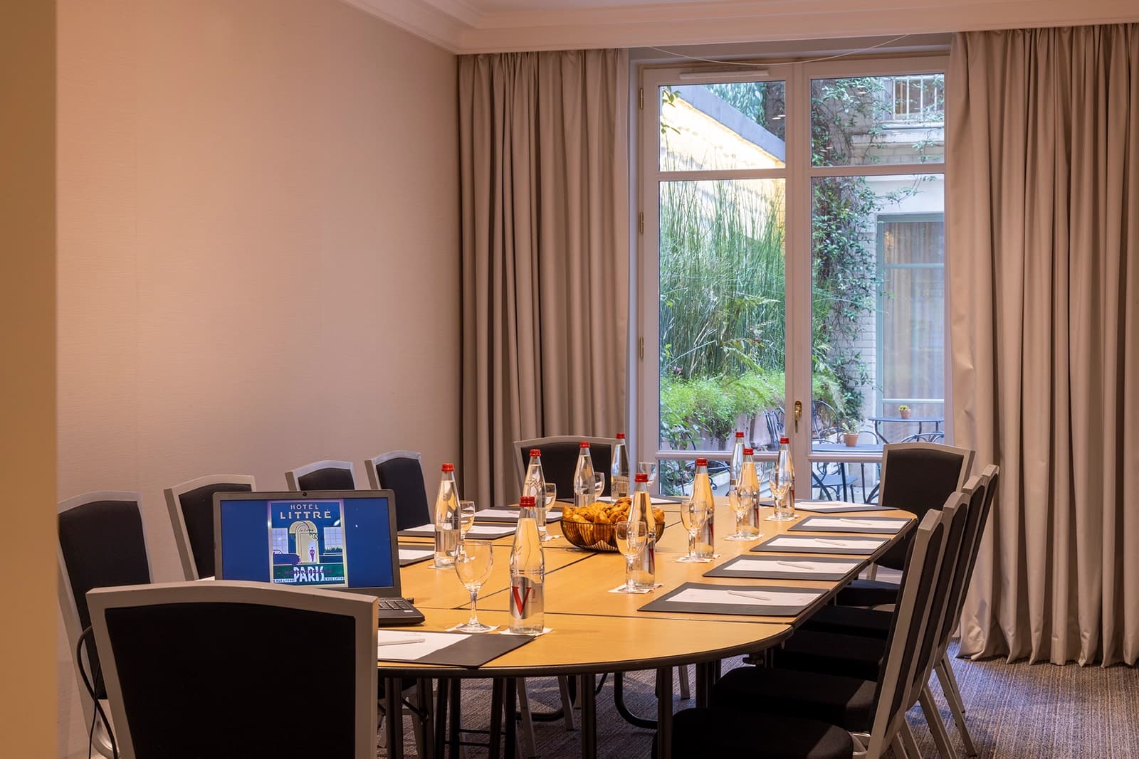 Meeting room in Le Salon Blaise - 0