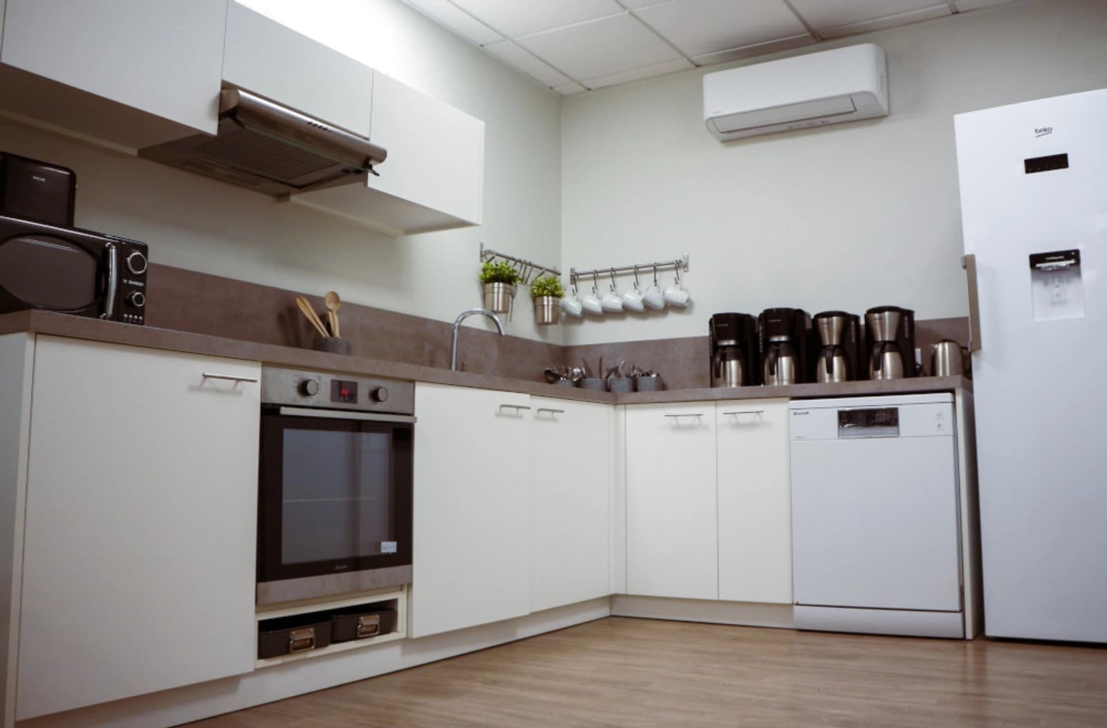 Kitchen in Meeting room, in the heart of the city - 1