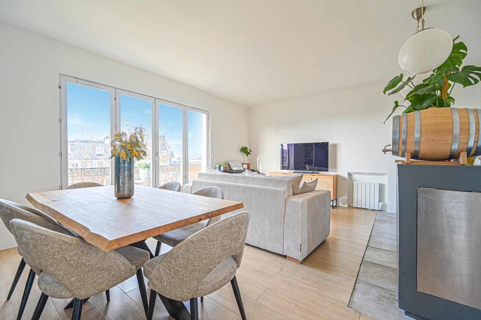 Espace Appartement avec vues emblématiques de Paris - 0