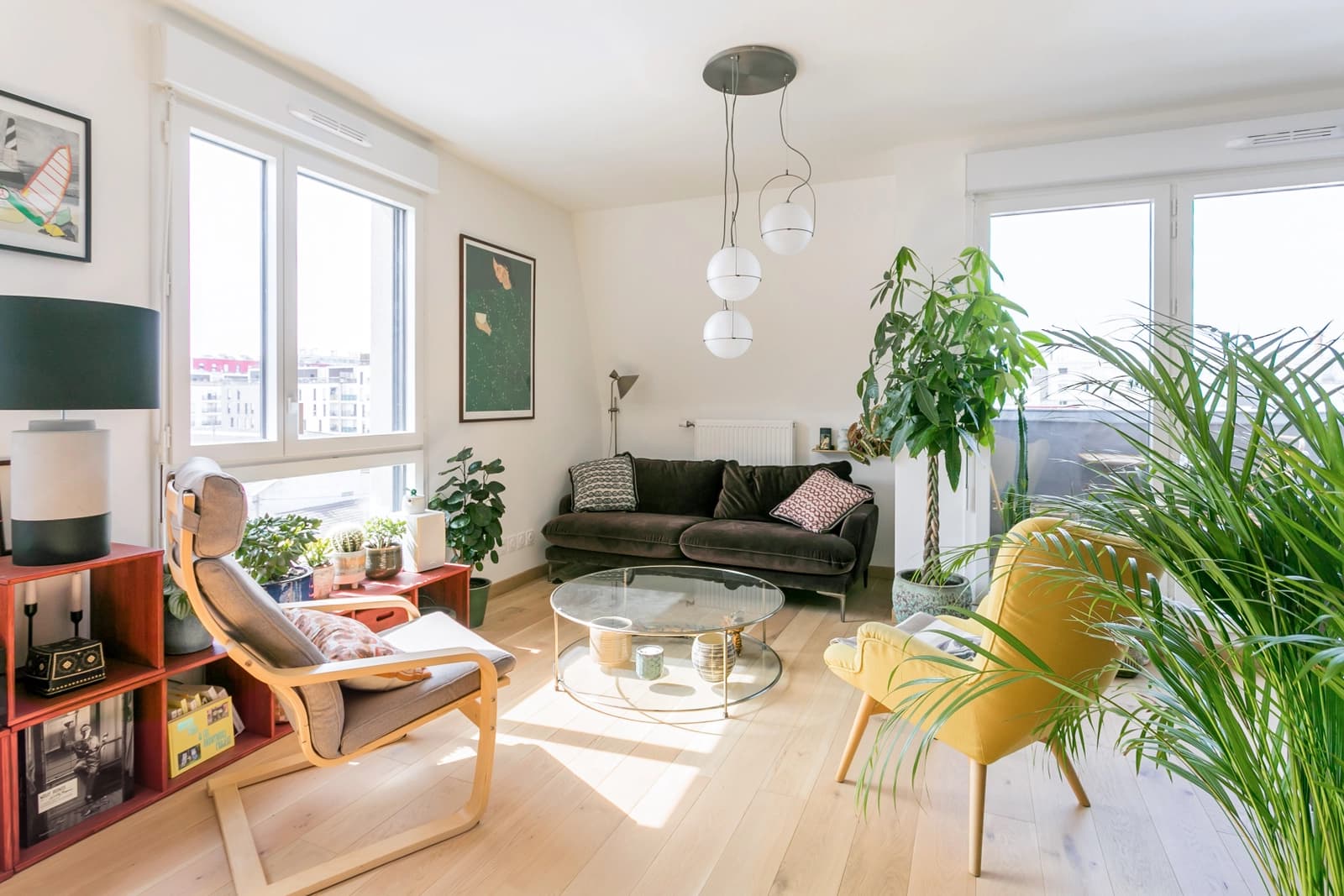 Salon dans Logement perché avec son toit-terrasse intimiste - 1