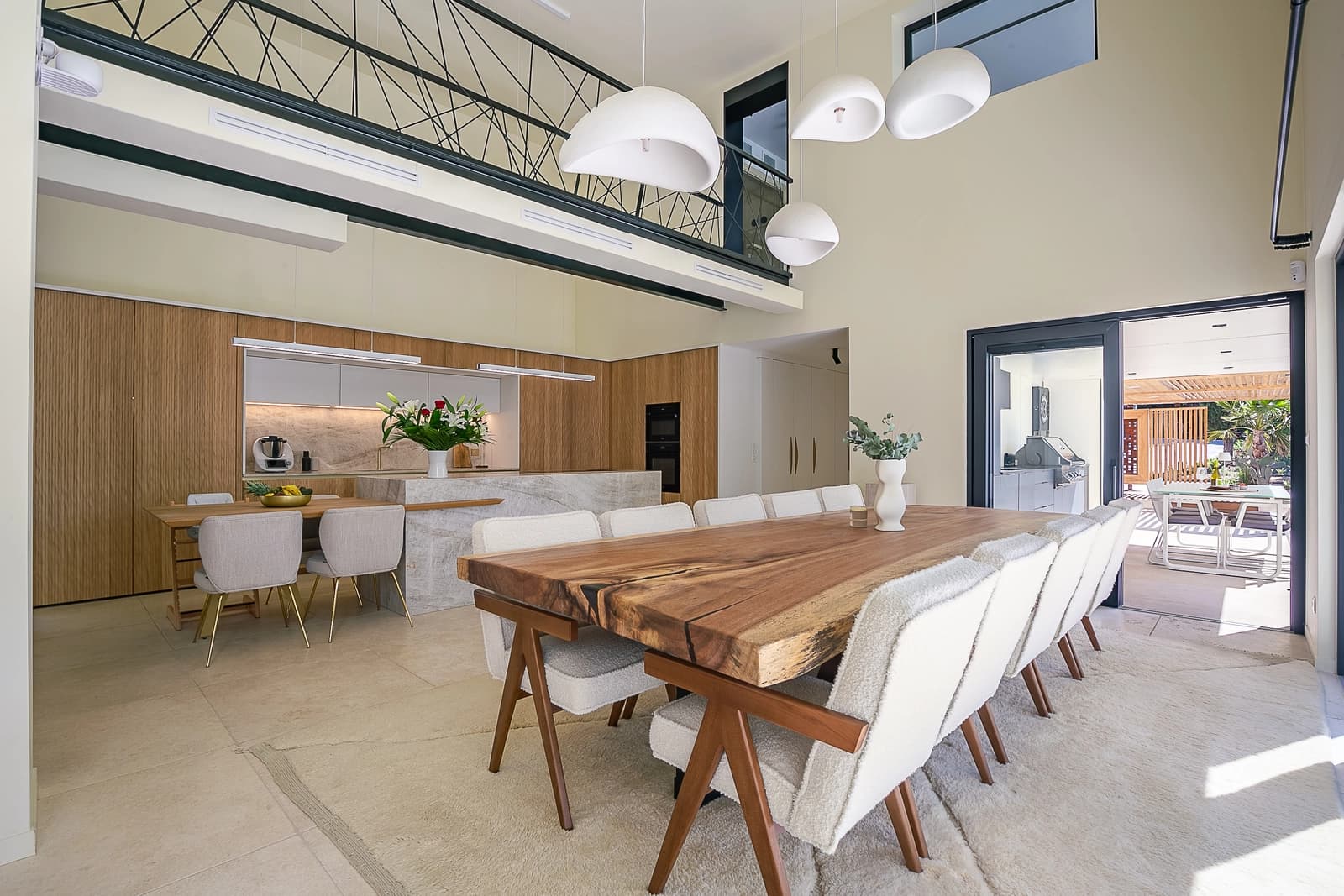 Fabulous architect-designed villa