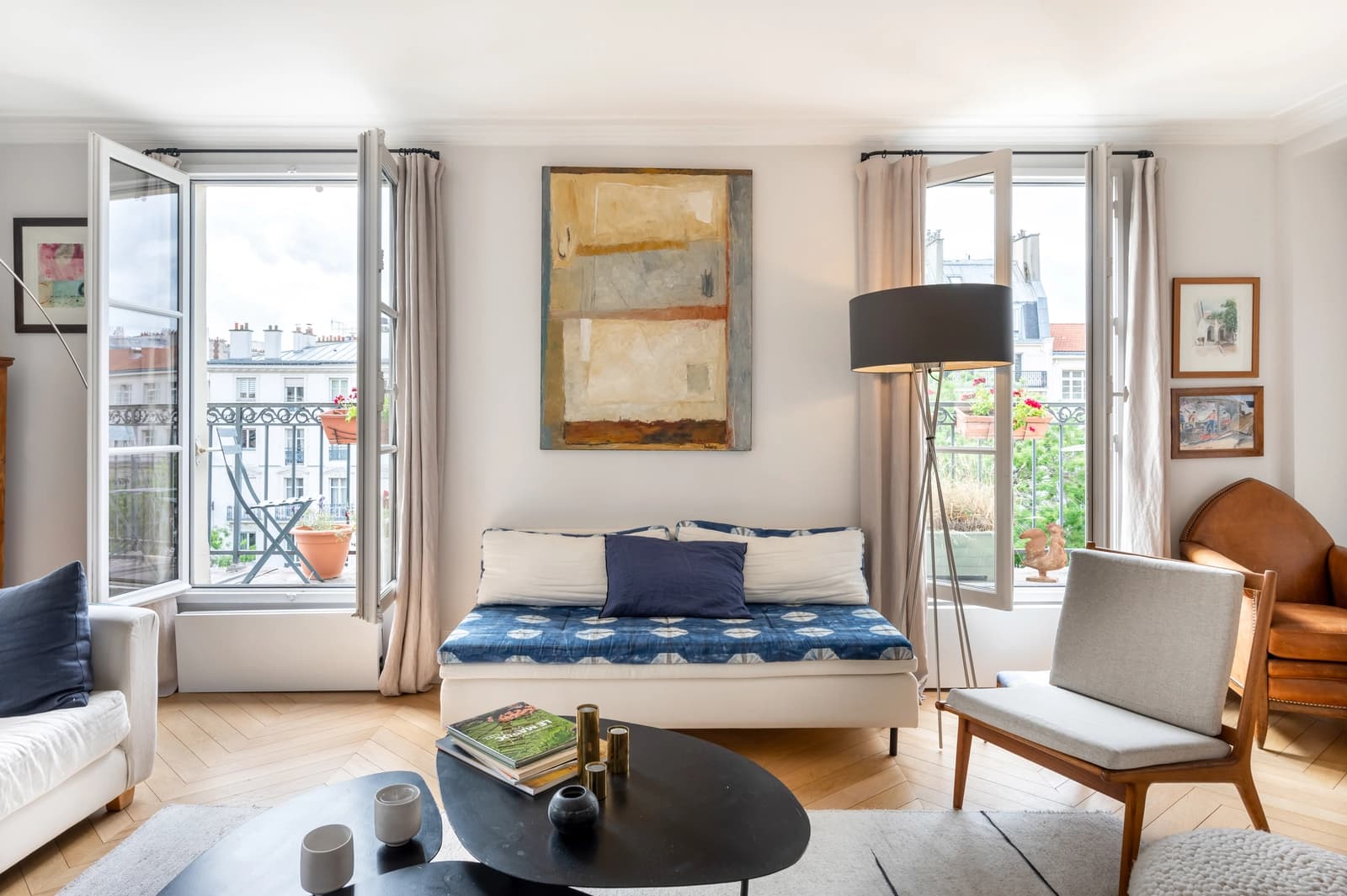 Living room in Cosy, colorful apartment - 1