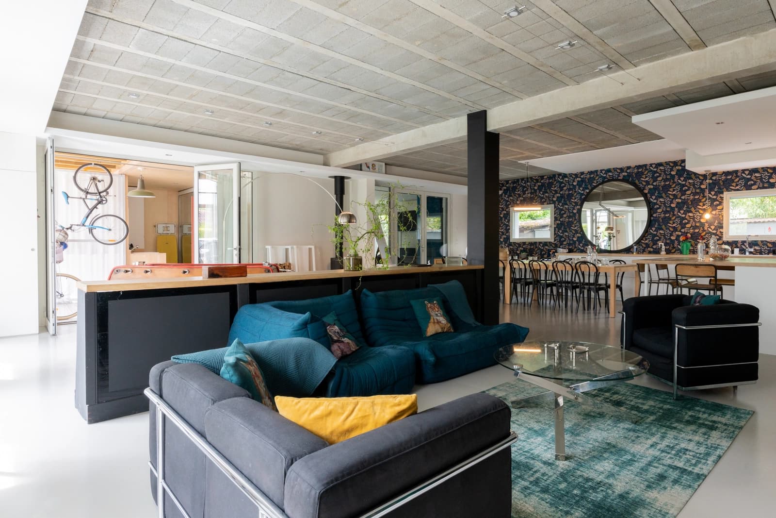 Living room in H54 loft spirit on the outskirts of Bordeaux - 1