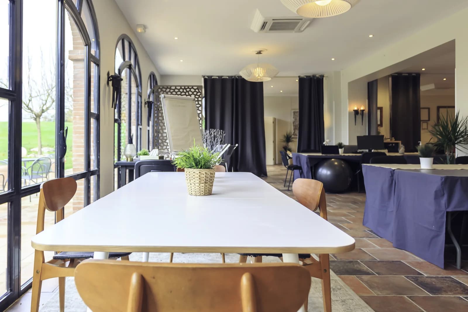 Salle de réunion dans Domaine Beausoleil: l'inspiration au grand air ! - 1