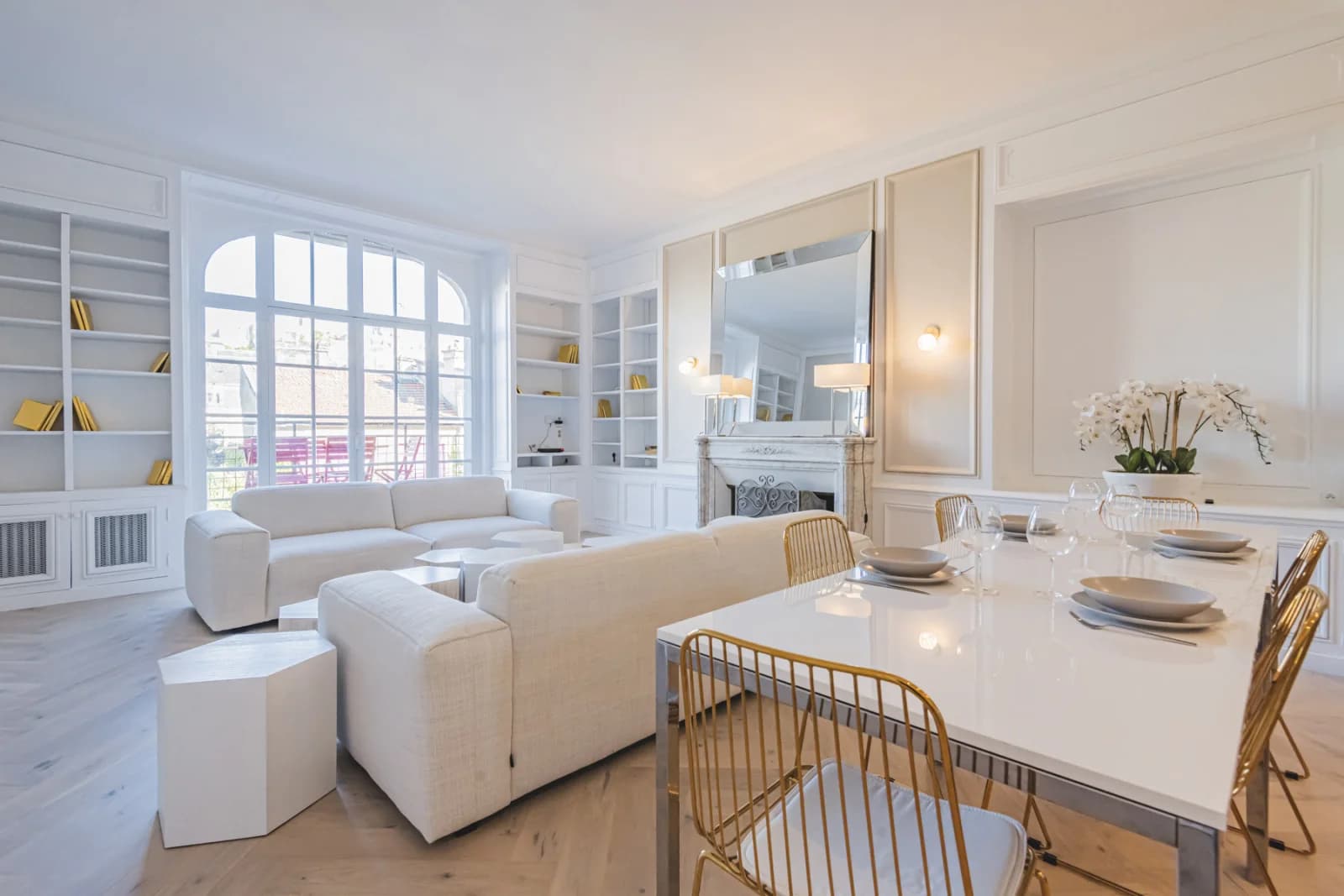 Meeting room in Prestigious apartment with terrace - 1