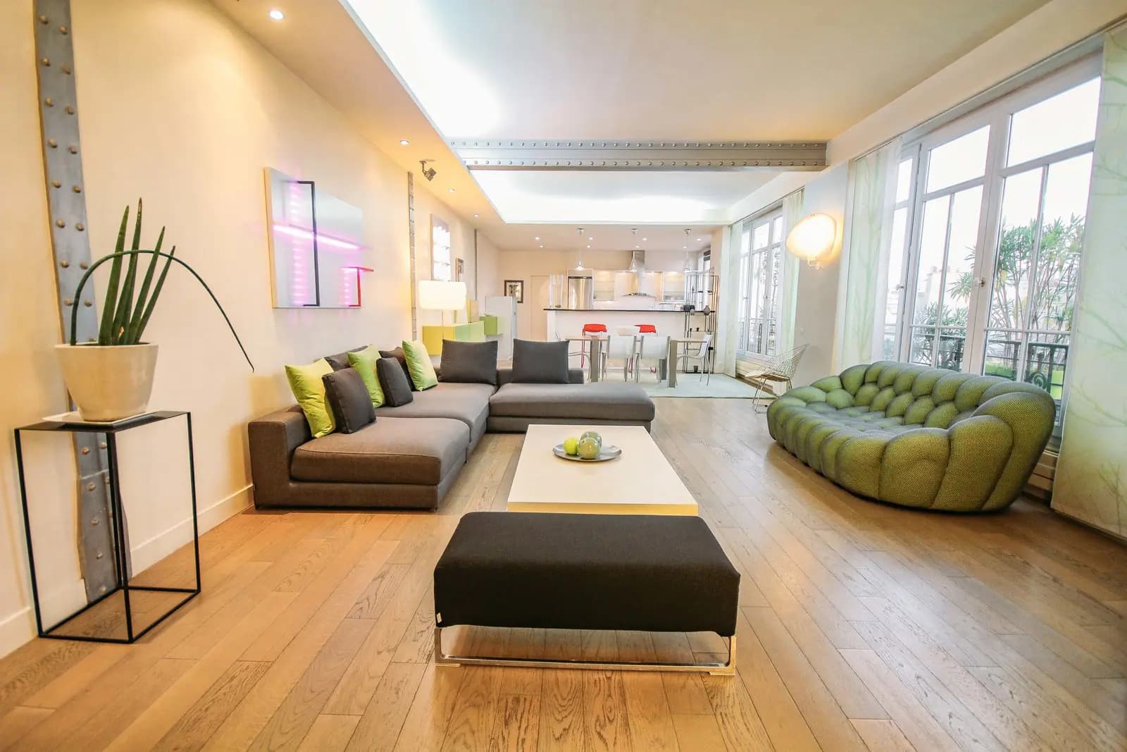 Salon dans Grand loft de caractère en plein coeur du Marais - 0