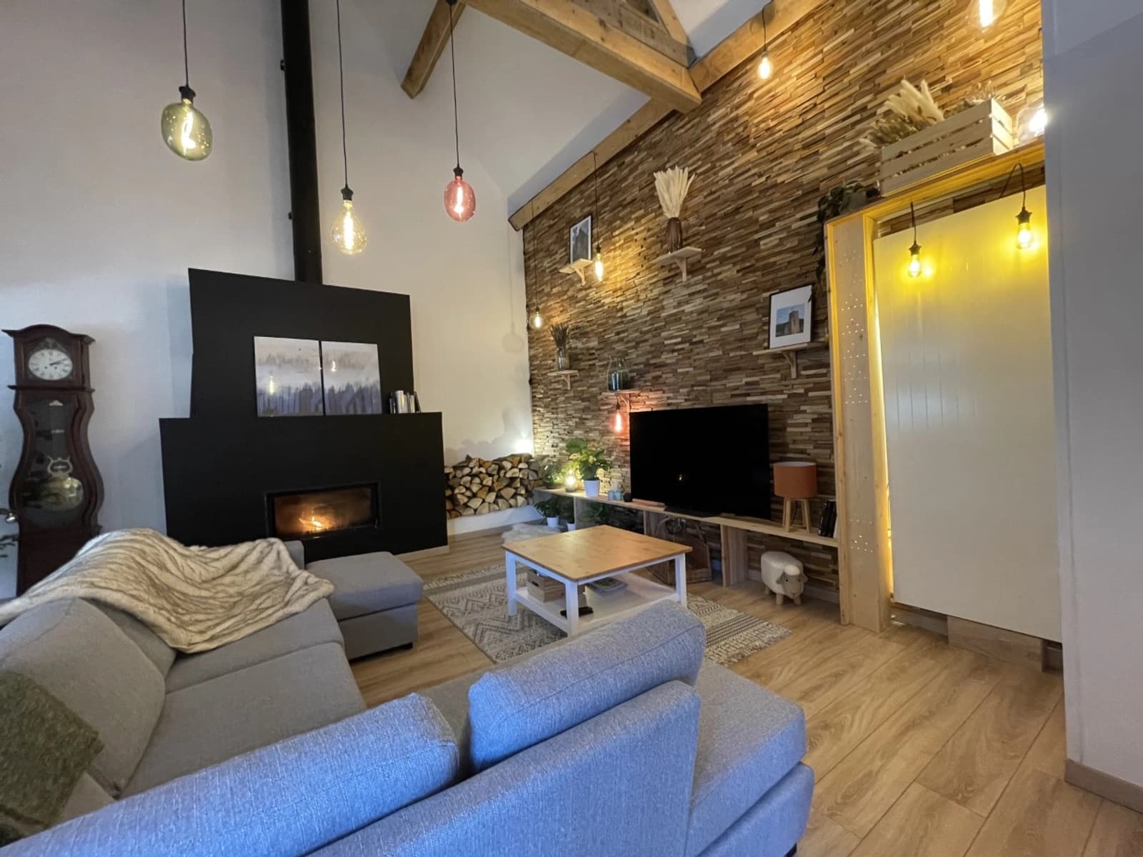 Living room in Renovated farmhouse - 1
