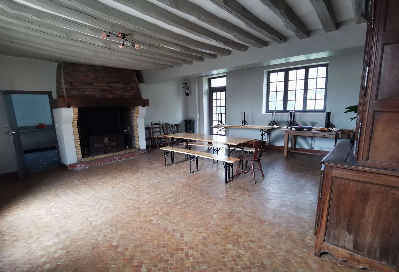 Salle de réunion dans Cadre champêtre pour des échanges "comme à la maison" - 1