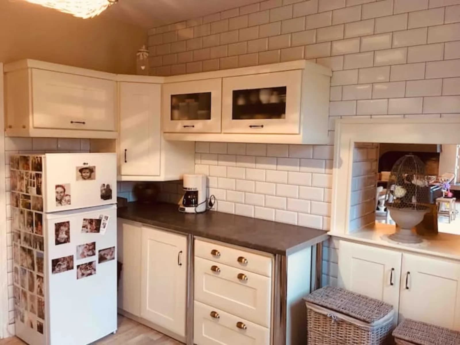 Kitchen in Country house close to amenities - 1