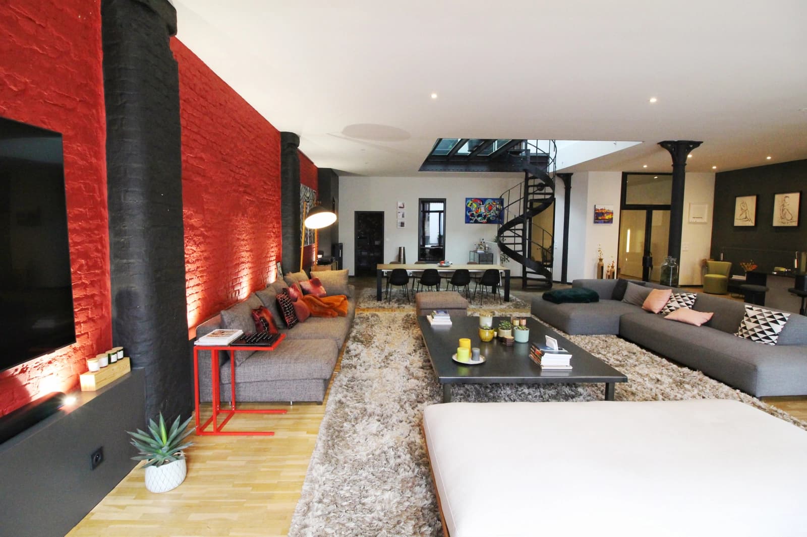 Espace Loft industriel au style affirmé - 1