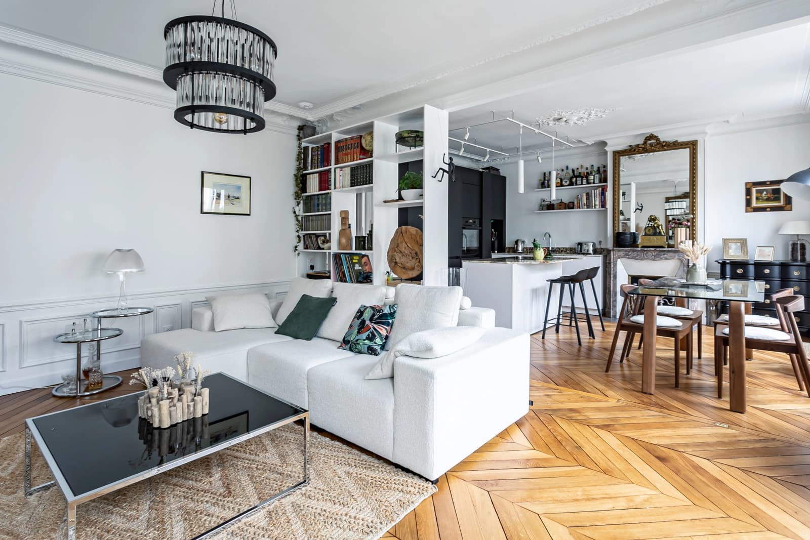 Space Luxurious Haussmann apartment - 0